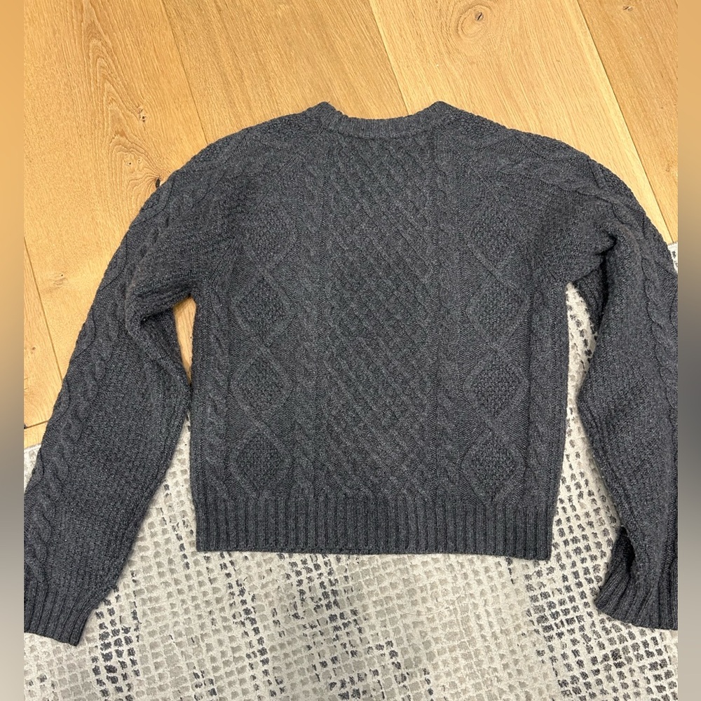 Aritzia Sunday Best Charcoal Sweater Sz XS - Picture 6 of 8